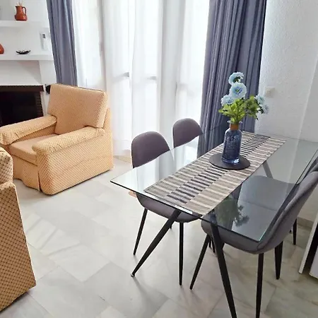 Cosy 2 Bedrooms - Pueblo Evita Apartmán *