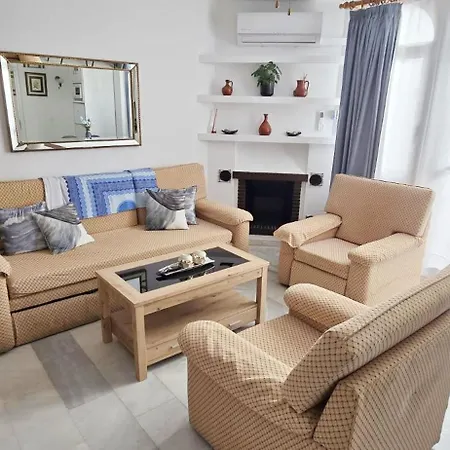 Cosy 2 Bedrooms - Pueblo Evita Benalmádena