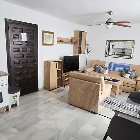 Cosy 2 Bedrooms - Pueblo Evita Apartmán Benalmádena